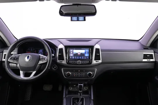 SsangYong Rexton Sports