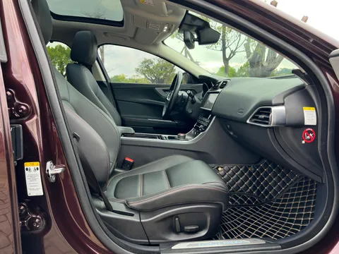 Jaguar XEL