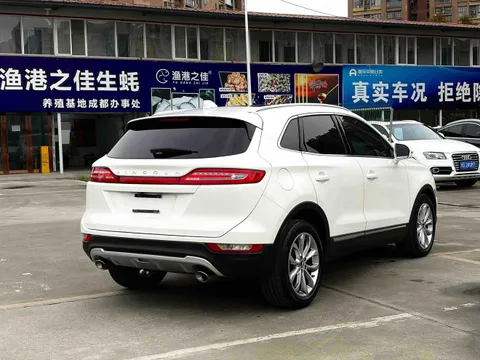 Lincoln MKC