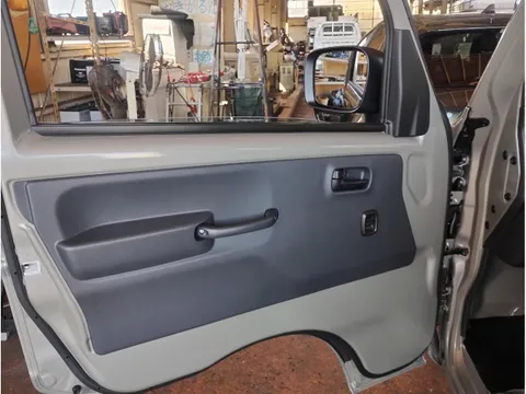 Suzuki Carry Track