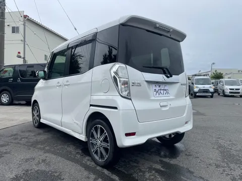 Mitsubishi eK Space Custom