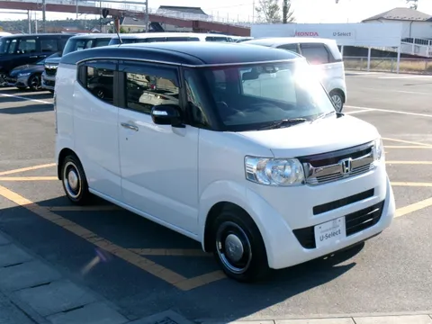 Honda N-BOX Slash