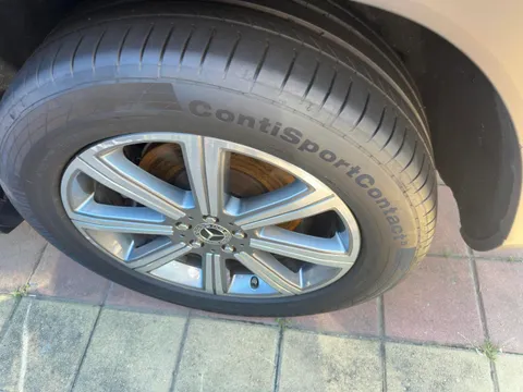 Mercedes-Benz Mercedes-Benz CLS