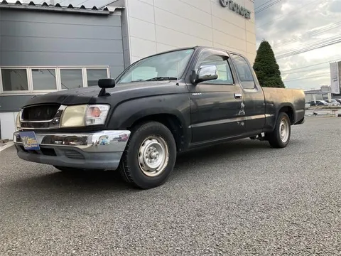 Toyota Hilux Sports Pick Up