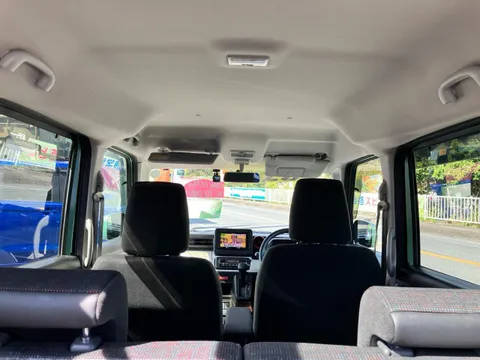 Suzuki Spacia