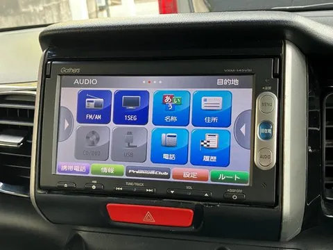 Honda N-BOX Custom