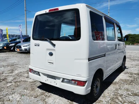 Toyota Pixis Van