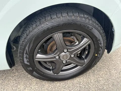 Daihatsu Mira Tocot