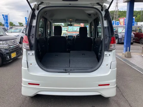 Mitsubishi Delica D:2