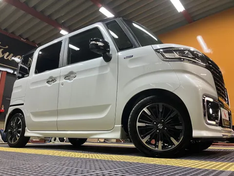 Suzuki Spacia Custom