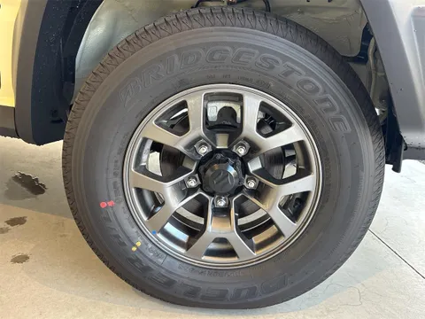 Suzuki Jimny Nomade