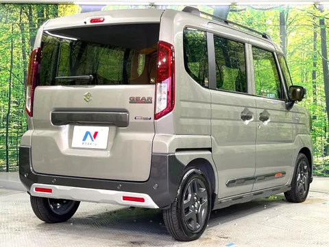 Suzuki Spacia Gear