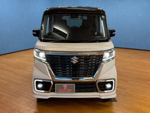Suzuki Spacia Custom