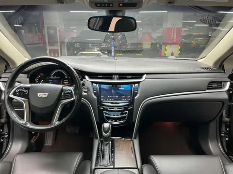 Cadillac XTS