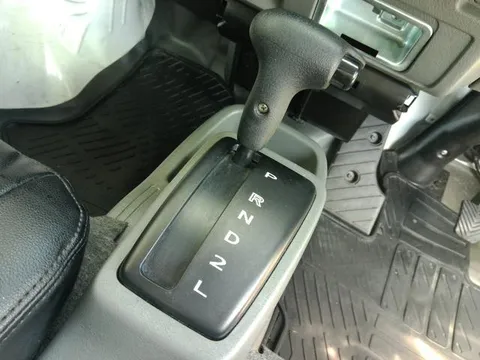 Mitsubishi Minicab Van