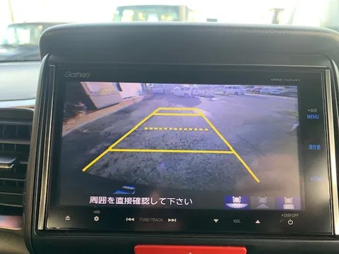 Honda N-BOX Slash
