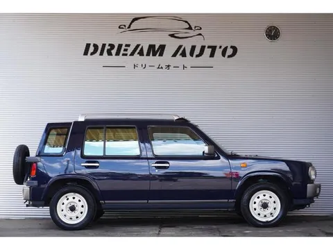 Nissan Rasheen