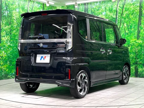 Suzuki Spacia Custom