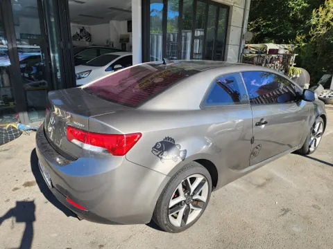 Kia Cerato (Forte)