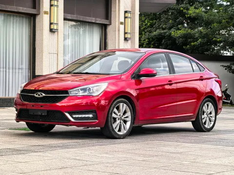 Chery Arrizo 5