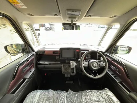 Suzuki Spacia Custom