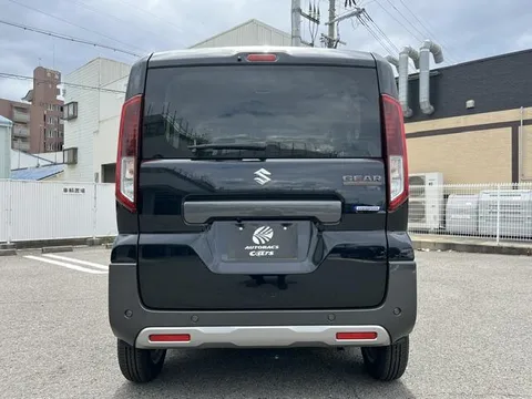 Suzuki Spacia Gear