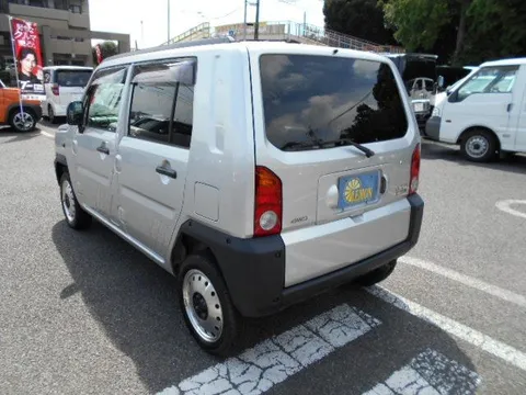 Daihatsu Naked
