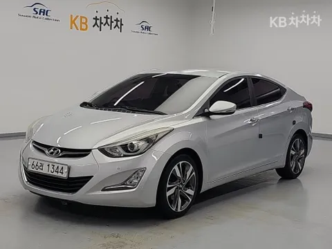 Hyundai Elantra (Avante)