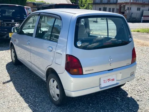 Mitsubishi Minica
