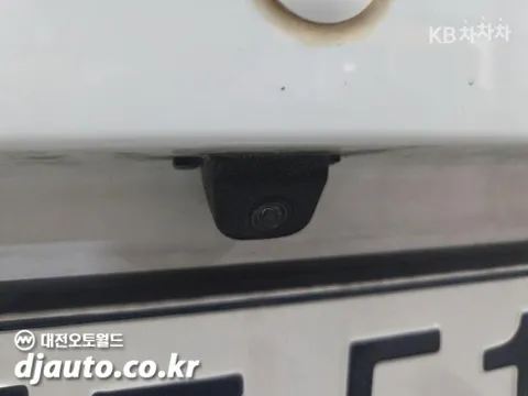 Kia Deluxe