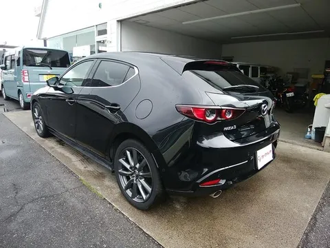 Mazda MAZDA3 Fastback
