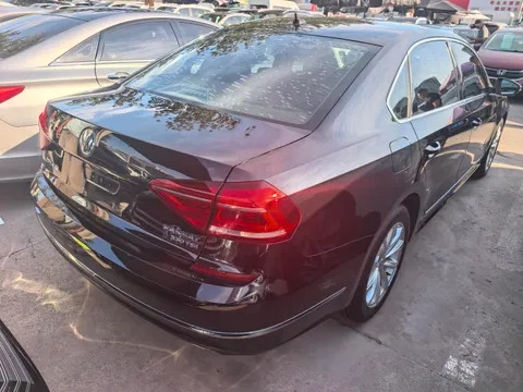 Volkswagen Passat
