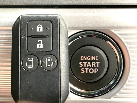 Suzuki Spacia Gear