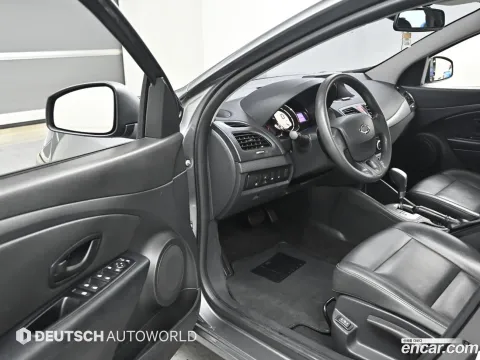 Renault SM3