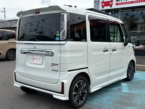 Suzuki Spacia Custom