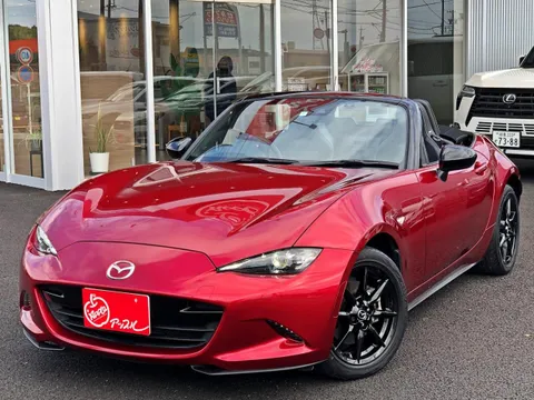 Mazda MX-5 (Roadster)