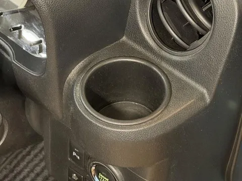 Daihatsu Mira Tocot