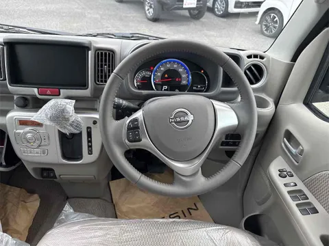 Nissan Clipper Rio