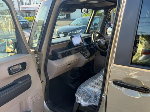 Honda N-BOX Joy