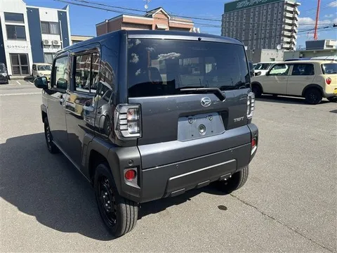 Daihatsu Taft