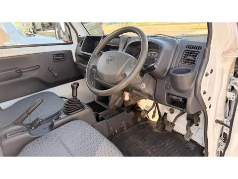 Nissan Clipper Truck