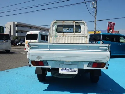 Nissan Clipper Truck