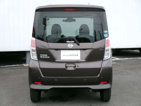 Nissan Dayz Roox