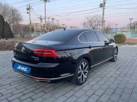 Volkswagen Magotan