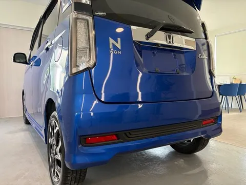 Honda N-WGN Custom