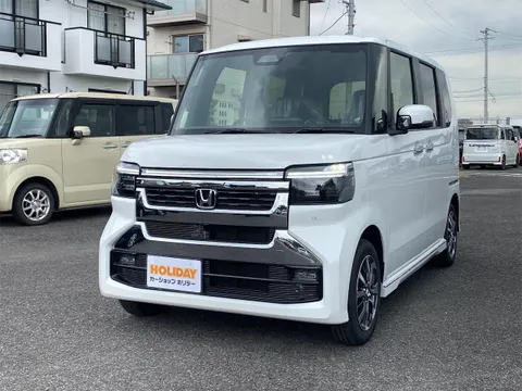 Honda N-BOX Custom
