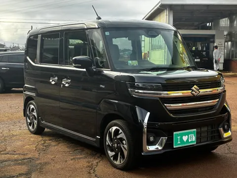 Suzuki Spacia Custom