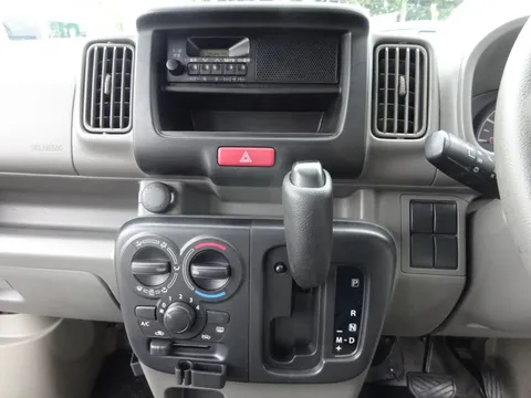 Nissan Clipper