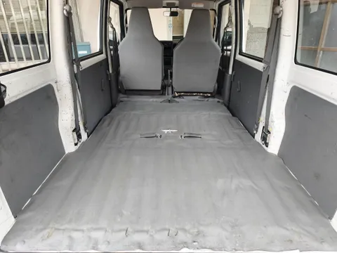 Mitsubishi Minicab Van