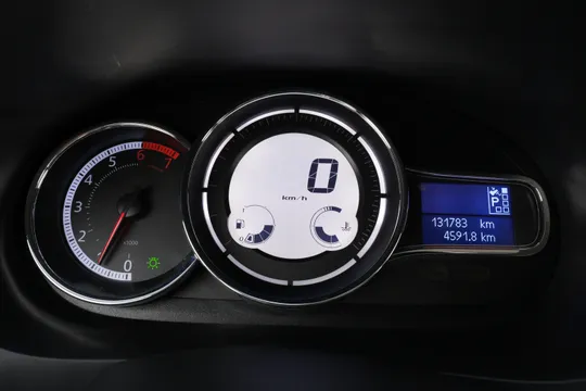 Renault SM3